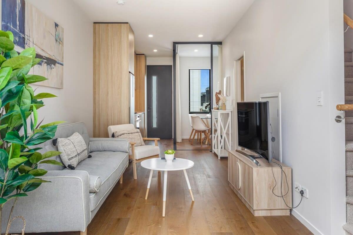 Fresh & Sleek Grey Lynn Unit With Private Patio Leilighet Auckland Eksteriør bilde